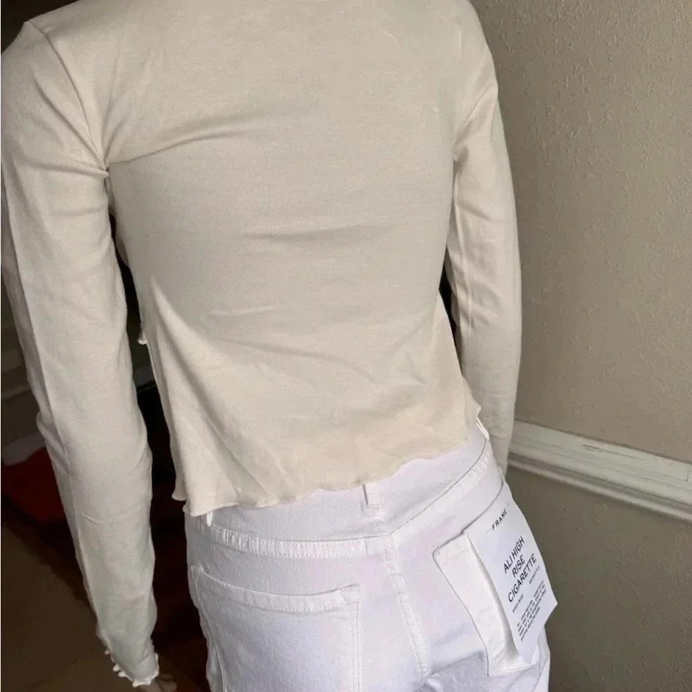 Urban Outfitters Cream Tie Front Long Sleeve Top Size Small NWOT - Picture 6 of 8